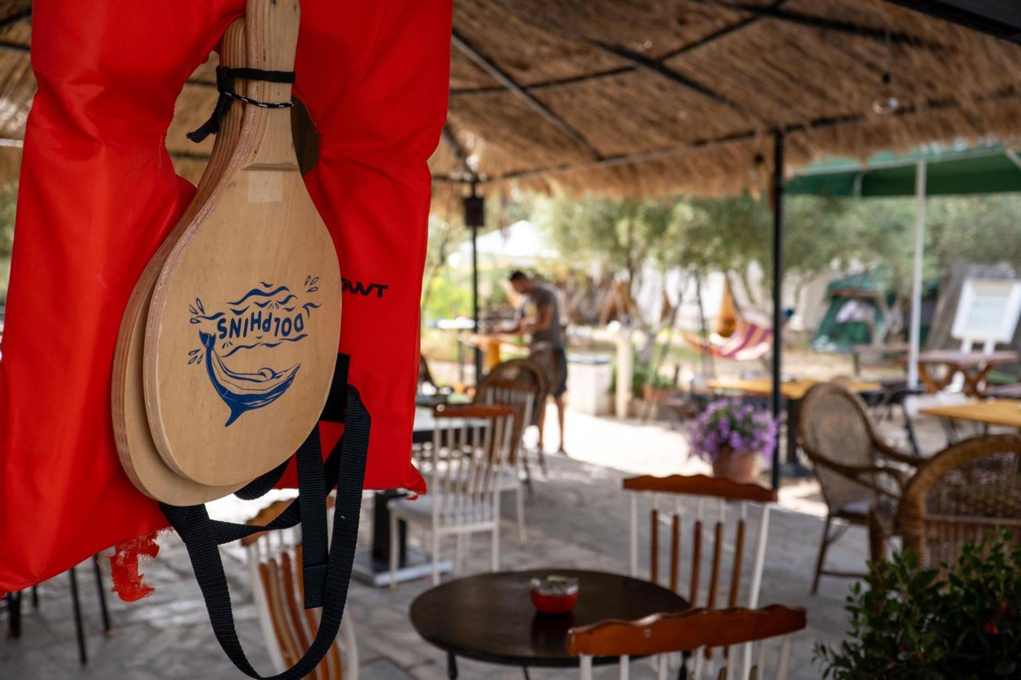 Garden Villa Lake Side&Glamping Ksamil Exteriör bild